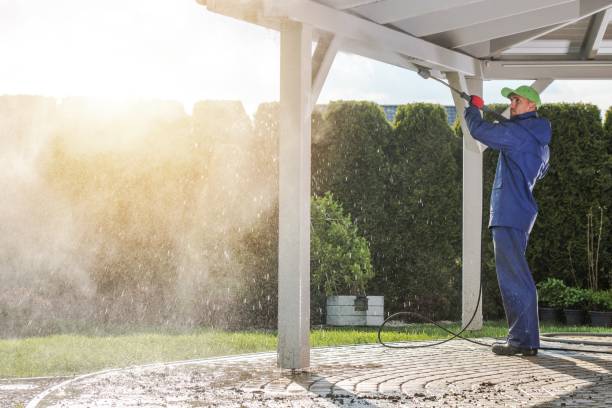 Best Gas Station Cleaning  in St John, KS